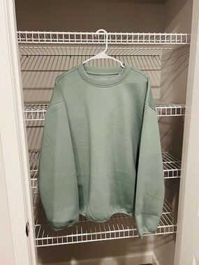 Old Navy Men’s L Bounce Fleece Oversized Sweatshirt Sage Green